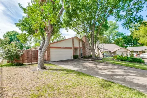 2802 Enchanted Cir, Garland, TX 75044