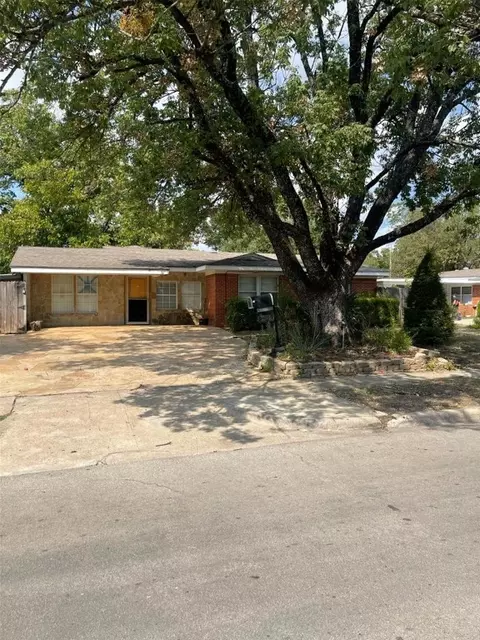 2529 Maverick Ave, Dallas, TX 75228