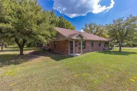 1135 1st St, Cooper, TX 75432