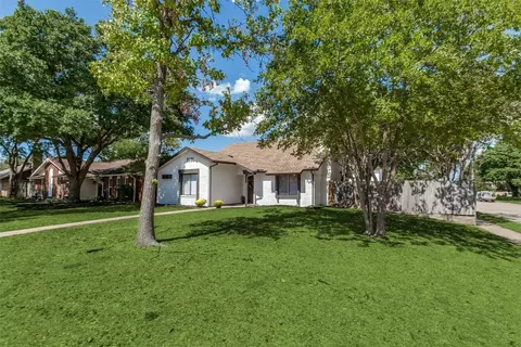 3101 Friar Ln, Garland, TX 75044