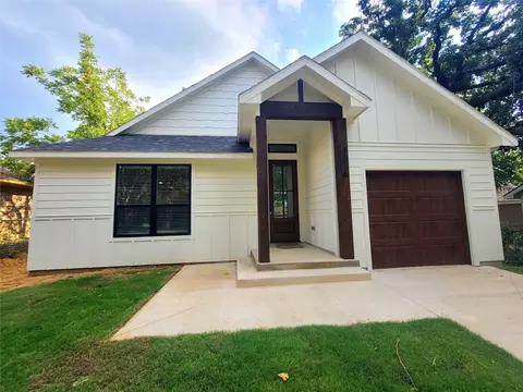 902 W Wilde St, Denison, TX 75020