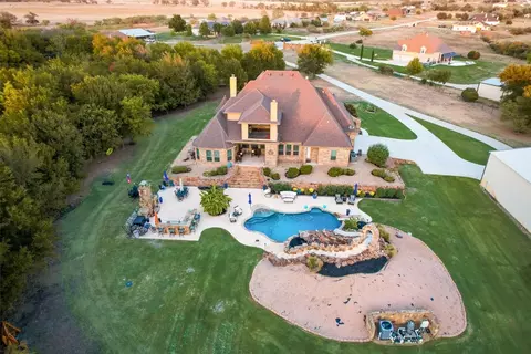 5016 High Plains Ct, Fort Worth, TX 76179