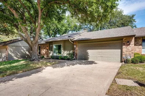 9607 Summerhill Ln, Dallas, TX 75238