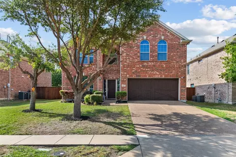 5565 Crimson Oaks Dr, Frisco, TX 75035