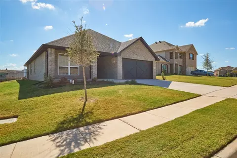 3105 Bent Trail Ct, Burleson, TX 76028