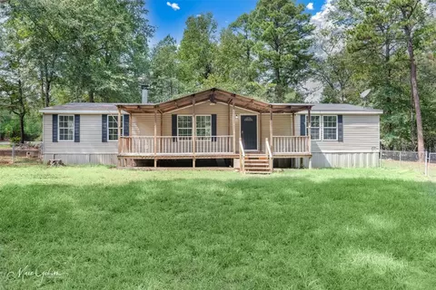 9162 Adams Rd, Keithville, LA 71047