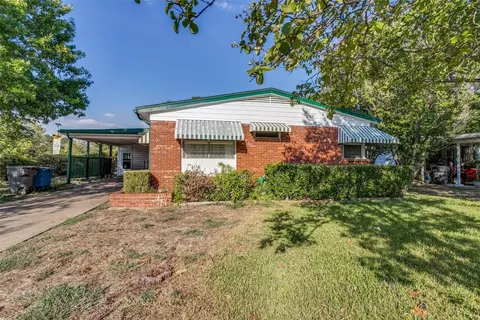 3005 Larry Dr, Dallas, TX 75228