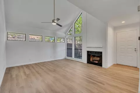18240 Midway Rd #702, Dallas, TX 75287
