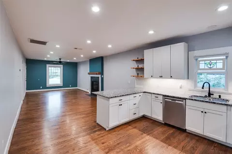 119 E 6th St, Dallas, TX 75203