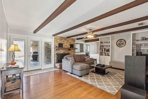 1509 Mccoy Pl, Carrollton, TX 75006