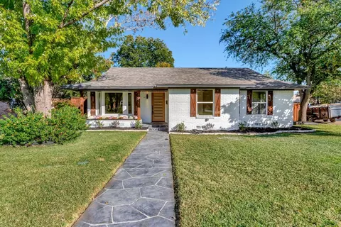 9104 Liptonshire Dr, Dallas, TX 75238