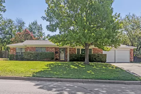 3209 Cortez Dr, Fort Worth, TX 76116