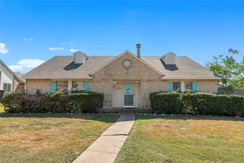 1822 Hockley Cir, Mesquite, TX 75150