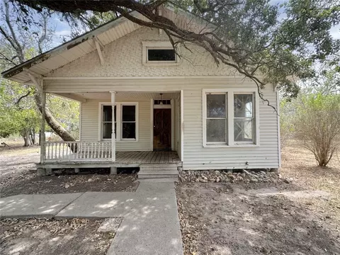 1506 Carville St, Victoria, TX 77901