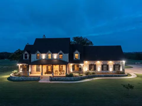 237 Quail Run, Azle, TX 76020
