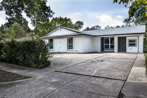 1645 E Shore Dr, Dallas, TX 75217