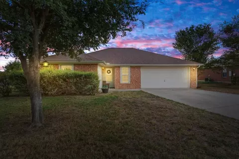 101 Shale Dr, Jarrell, TX 76537