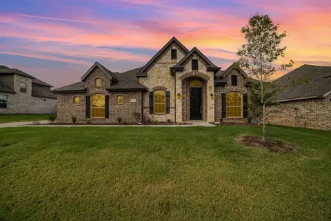 613 Alaina Dr, Desoto, TX 75115
