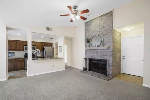 1304 Harwell Dr #4820, Arlington, TX 76011