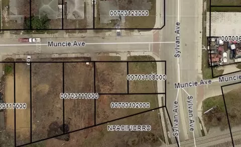 804 Muncie Ave, Dallas, TX 75212
