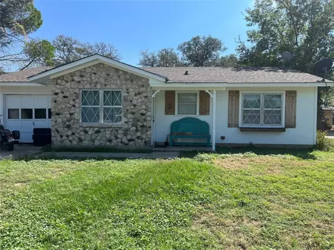 1600 Wood St, Brownwood, TX 76801