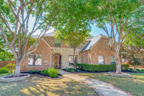 4208 Midpark Ln, Plano, TX 75074