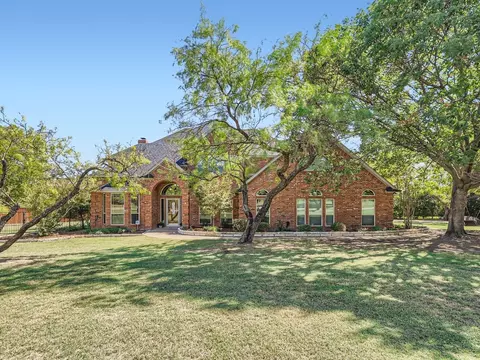 4016 Bordeaux Cir, Flower Mound, TX 75022