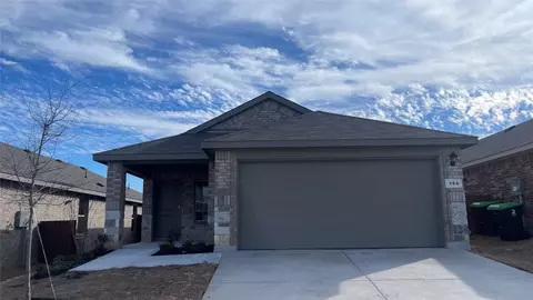 164 Running River Dr, Boyd, TX 76023