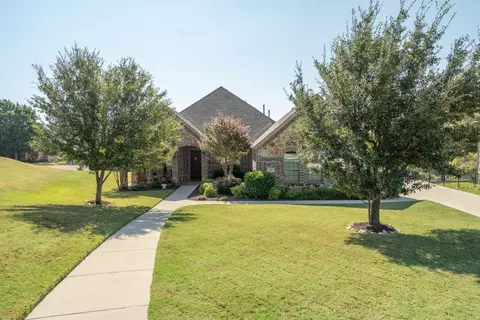 7521 Eagle Ridge Cir, Fort Worth, TX 76179