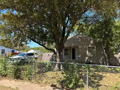 2515 Lea Crest Dr, Dallas, TX 75216