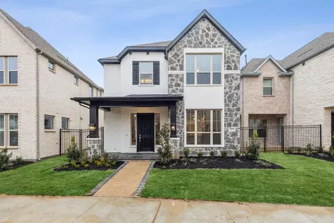 707 Pheasant Run St, Arlington, TX 76005