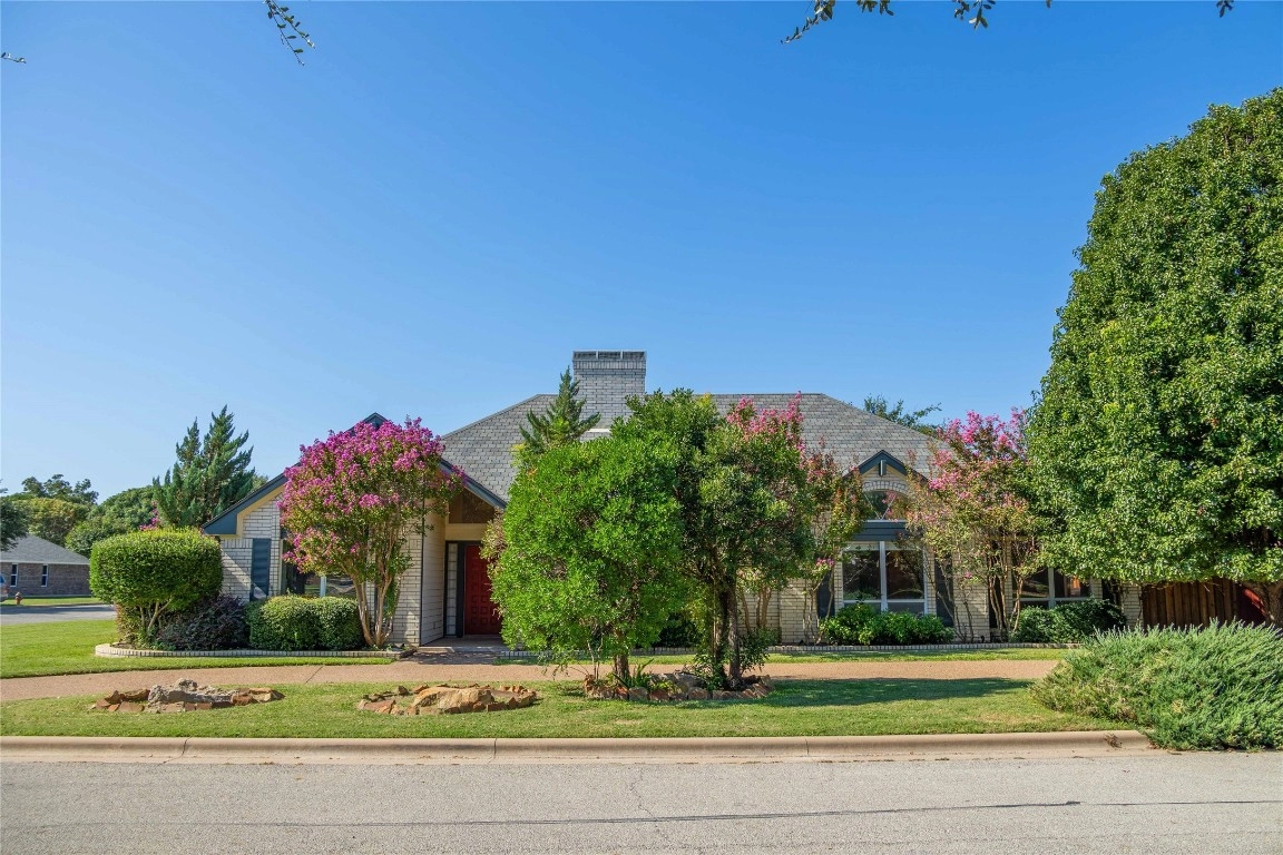 2700 Pheasant Grv Ln  