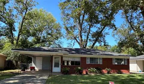 4206 Paul St, Bossier City, LA 71112