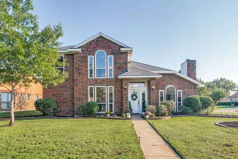 730 Brittany Dr, Mesquite, TX 75150