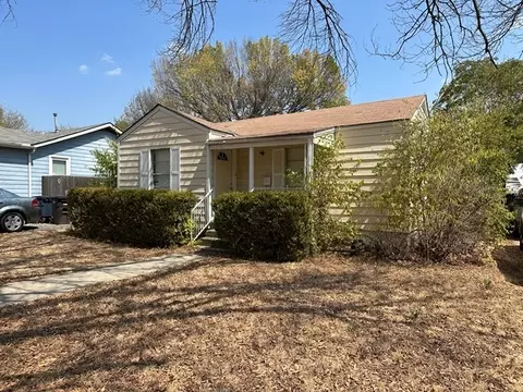 5045 Pamela Dr, Fort Worth, TX 76116