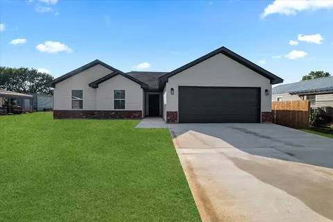 603 S Depot St, Whitesboro, TX 76273