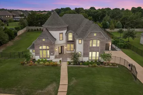 901 Winchester Dr, Southlake, TX 76092