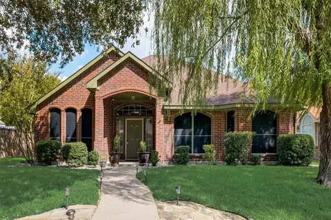 2612 Hyacinth Dr, Mesquite, TX 75181