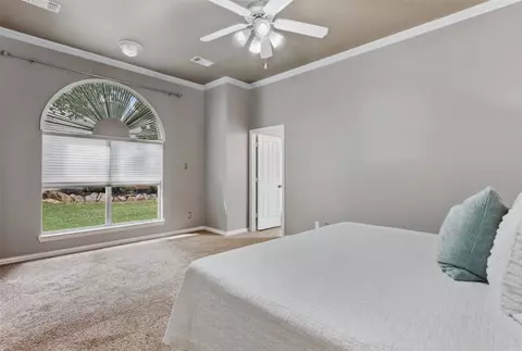 821 Fall Crk, Grapevine, TX 76051 photo 29