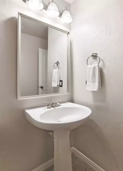821 Fall Crk, Grapevine, TX 76051 photo 14