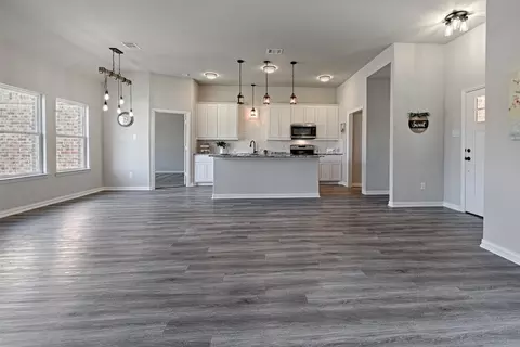 Dining - 105 Panther Loop, Mabank, TX 75147 photo 1 of 2
