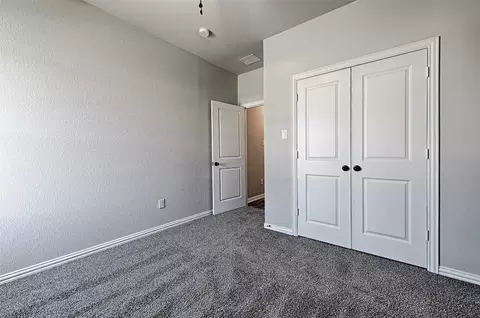 Bedroom - 105 Panther Loop, Mabank, TX 75147 photo 3 of 3