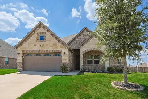 126 Citation Ln, Waxahachie, TX 75165