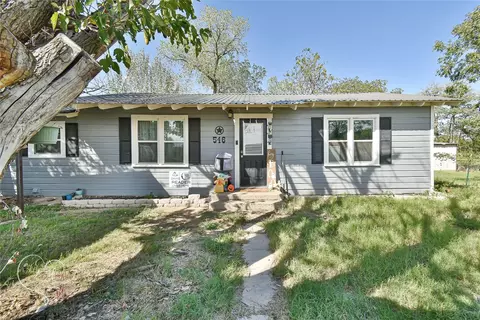 546 Hawk Ln, Clyde, TX 79510