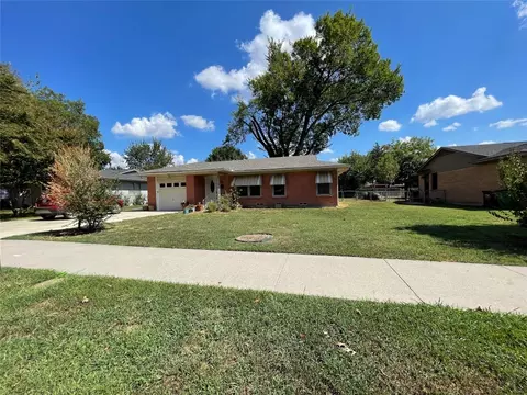 1228 Skyline Dr, Greenville, TX 75401