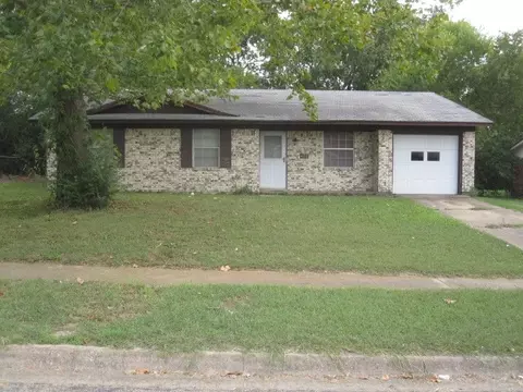 406 Iowa St, Sherman, TX 75090