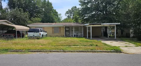 403 N Park Dr, Springhill, LA 71075