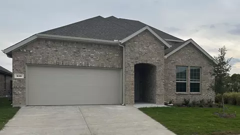 610 Jamestown Ln, Royse City, TX 75189