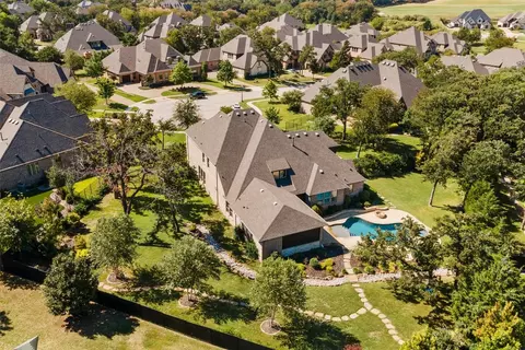 11 Rochester Ct, Trophy Club, TX 76262