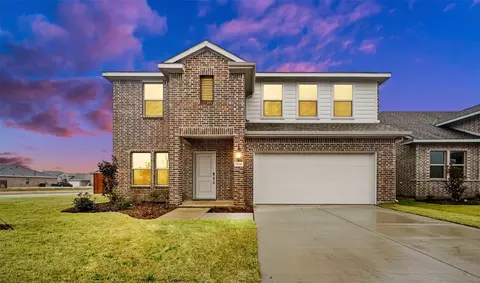 2530 Broken Bow Dr, Seagoville, TX 75159